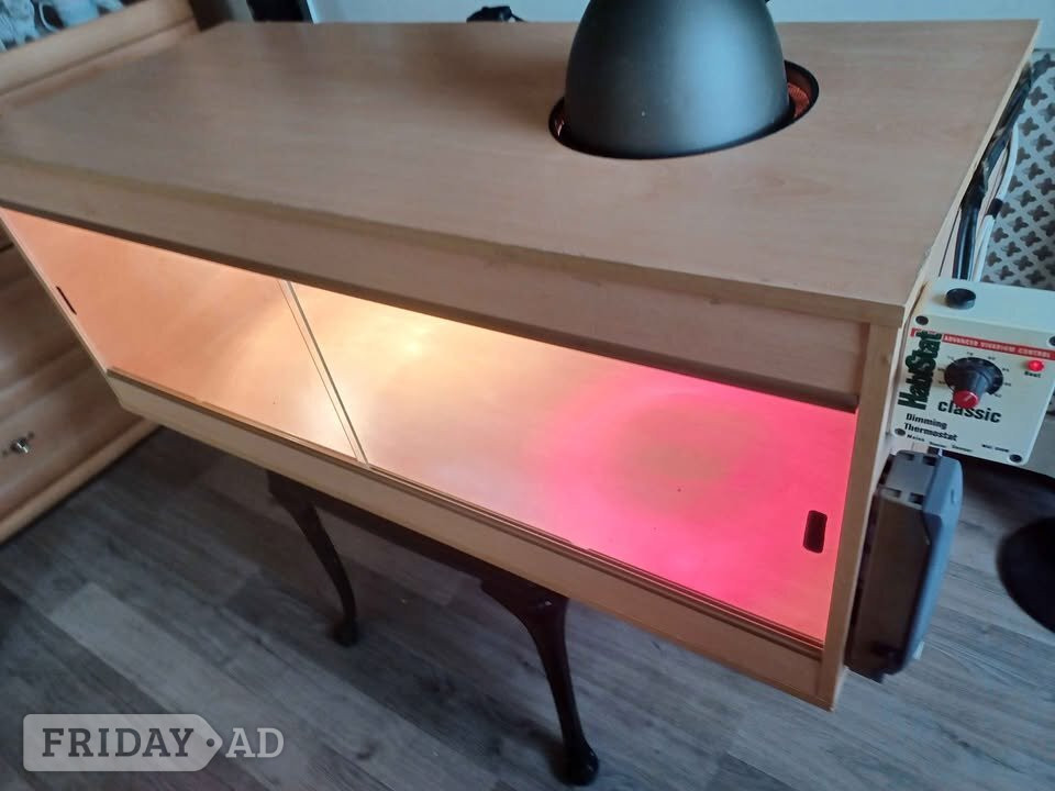 Vivarium LARGE 4ft with electrics - Pet Accessories & Supplies