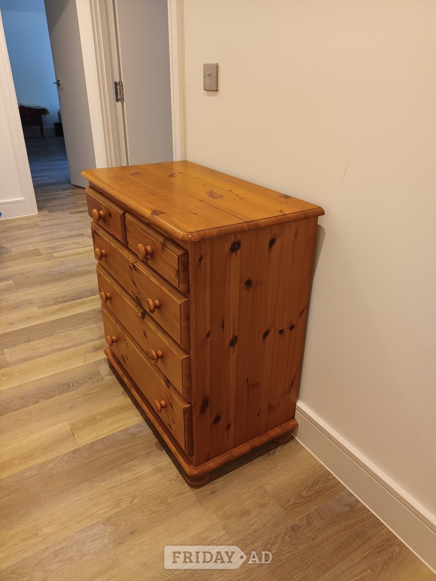 Solid pine chest of drawers in Hove