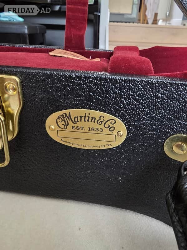Martin D-28 Modern Deluxe 2019 - Natural - Excellent - Original  - Musical Instruments in City of London