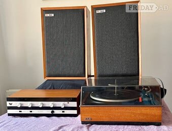 1970’s  Stereo System.  Speakers, Stereo Amp and record deck