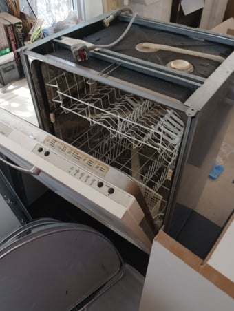 Whirlpool integrated dishwasher