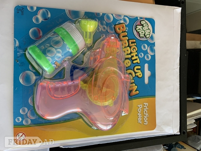 Light Up Bubble Gun