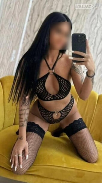 Try Ariana for some super exciting action and pleasure in Sussex!
