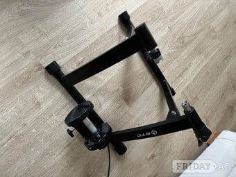 Bike turbo trainer