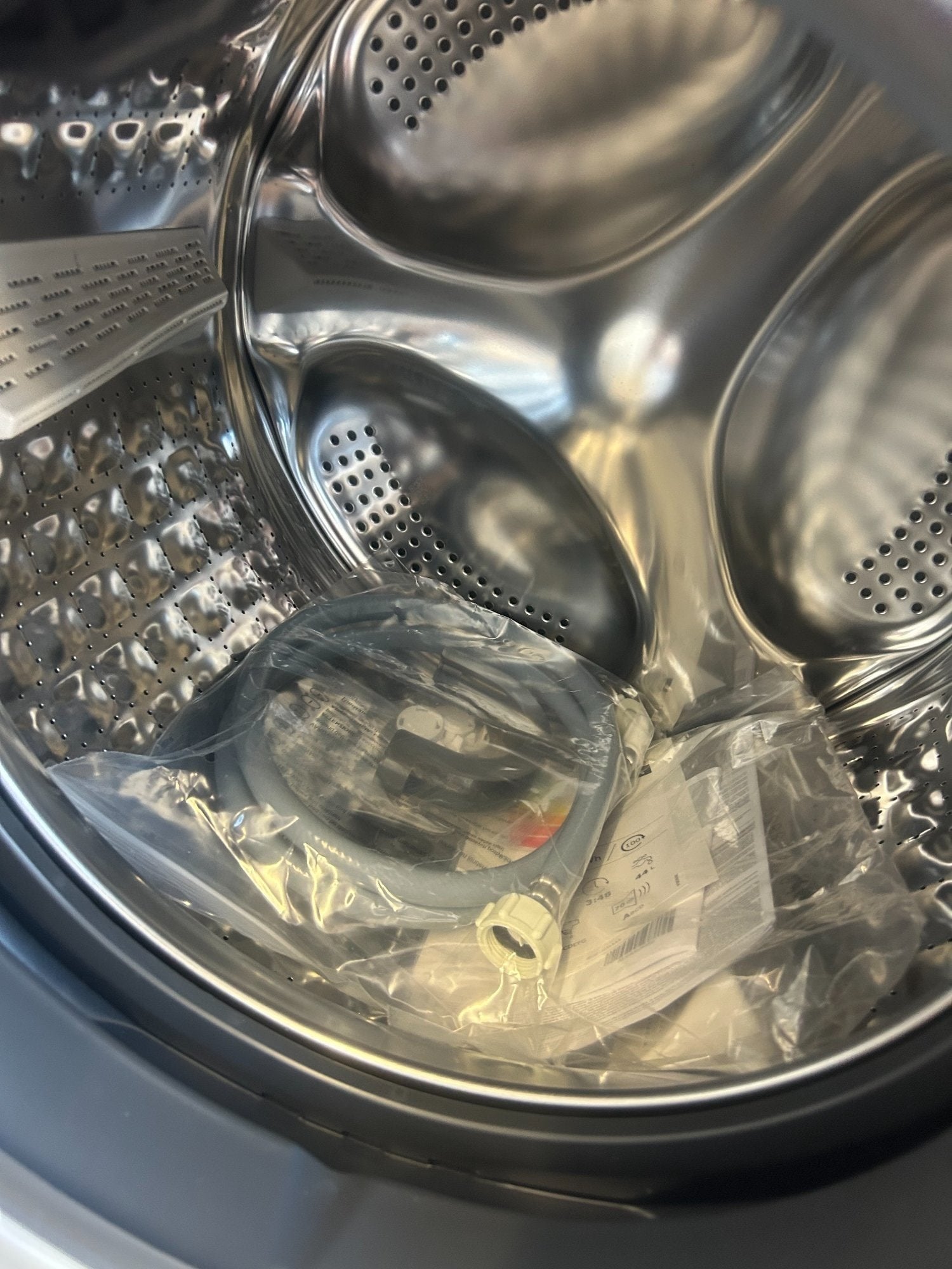 St. Leonards-On-Sea BRAND NEW CANDY 9KG WASHING MACHINE