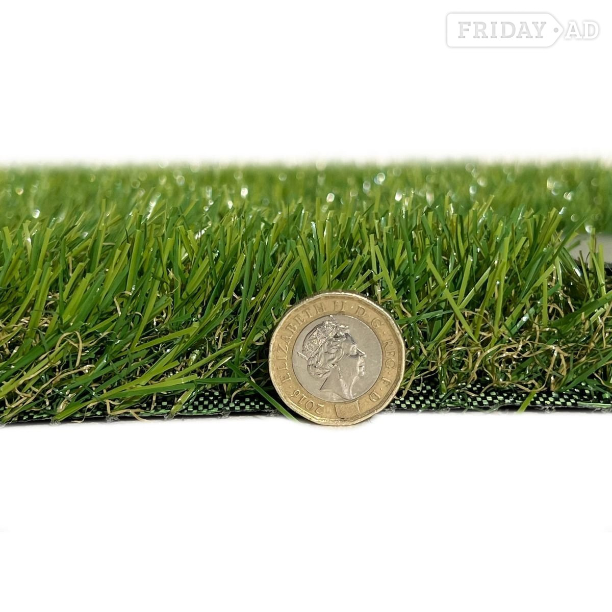 28mm Artificial Grass – Realistic Look, Non-Slip & Pet Friendly