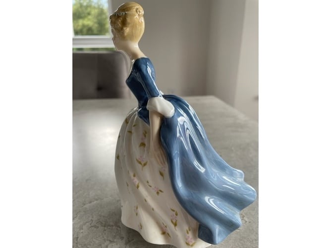Royal Doulton Figurine - Antiques & Collectables in Crowborough