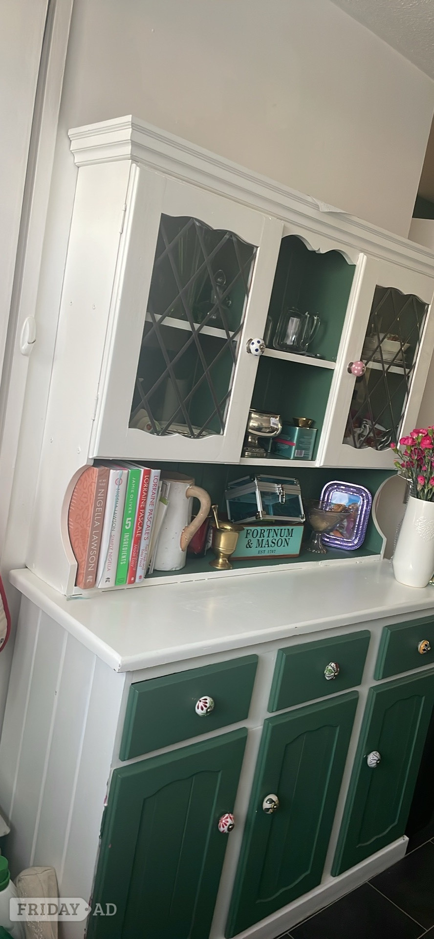 Worthing French kitchen dresser 