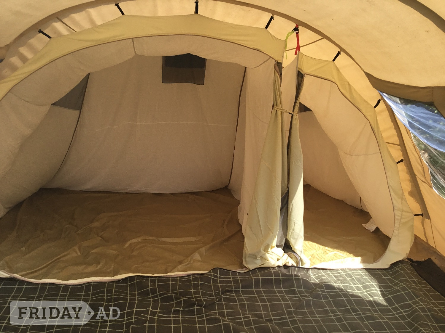 Haywards Heath Large tent, sleeps 6-10 - Sussex area