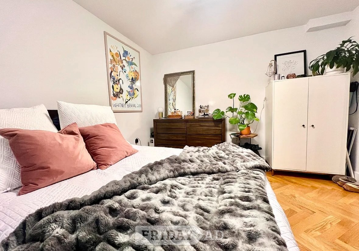 Studio flat in Hove in Hove