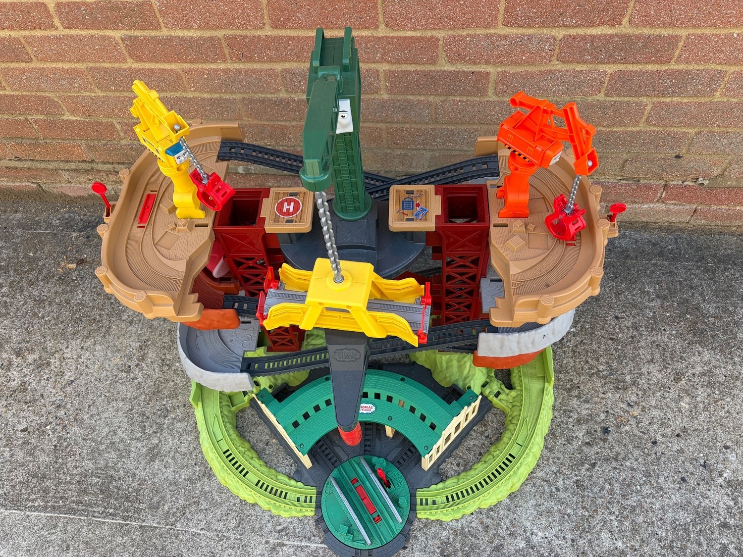 Thomas & Friends Track Set Trains & Cranes Super Tower - Baby & Kids in Crawley