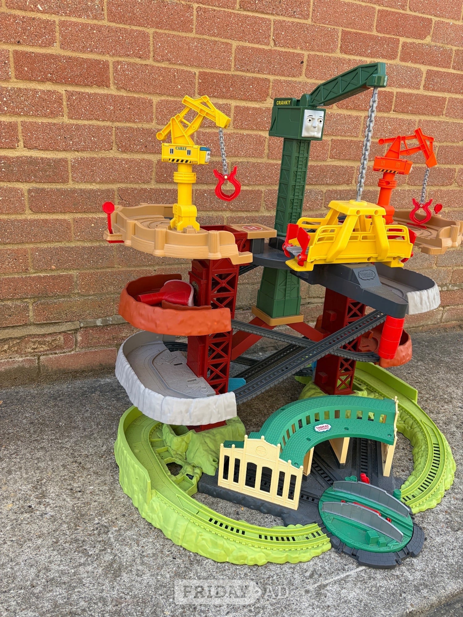 Thomas & Friends Track Set Trains & Cranes Super Tower
