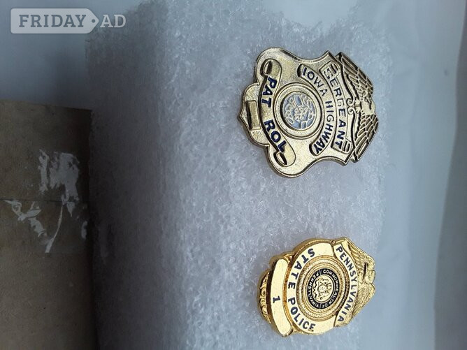 Vintage  American Police  Pin Badges  (4)