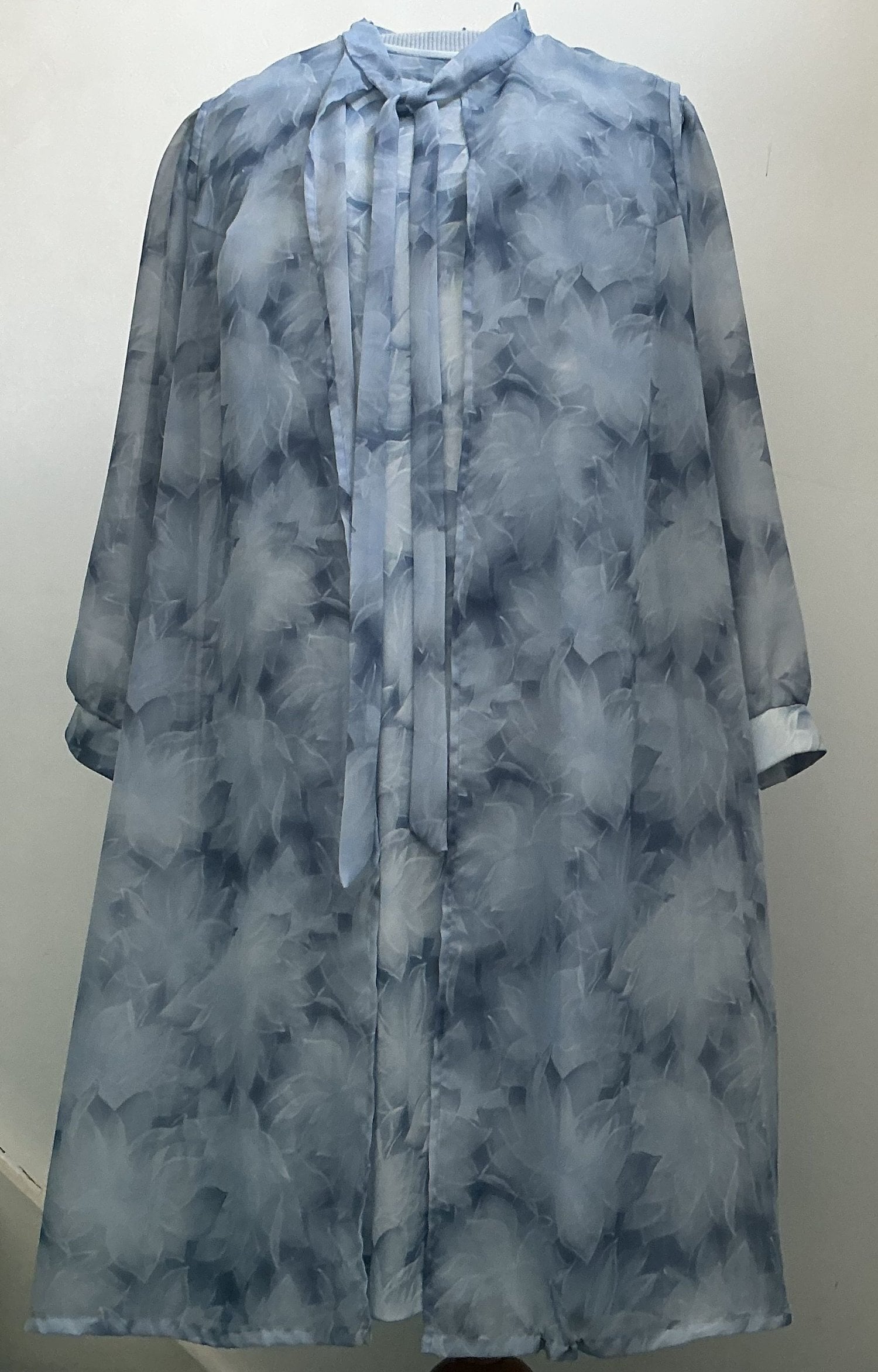 Vintage Ladies’ Dress Suit, “Norman Linton”, Zize 24 in Banstead