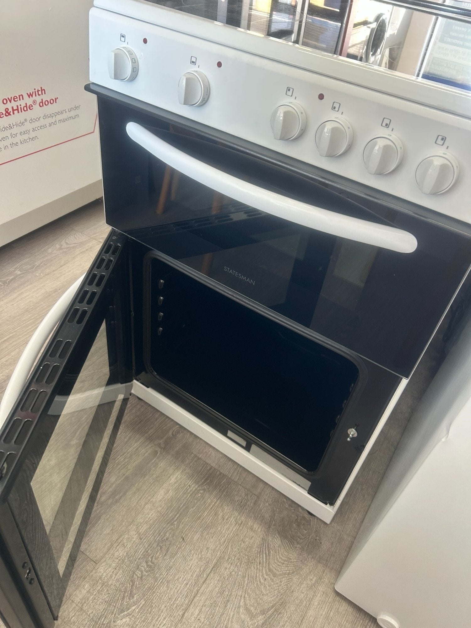 St. Leonards-On-Sea STATESMAN ELECTRIC COOKER 