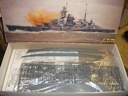 Heller 1:400 scale 'Admiral Hipper'.