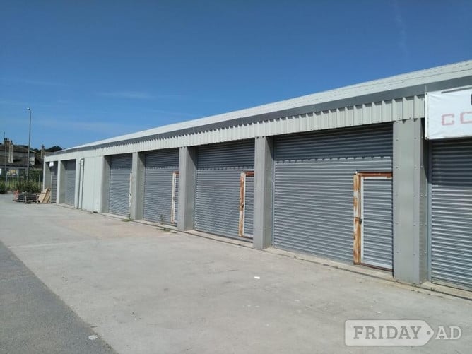 WORKSHOPS & STORAGE NEWHAVEN in Eastbourne