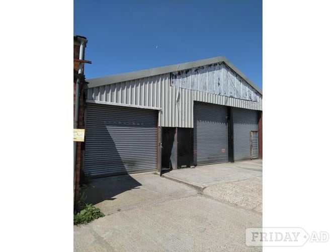 WORKSHOPS & STORAGE NEWHAVEN