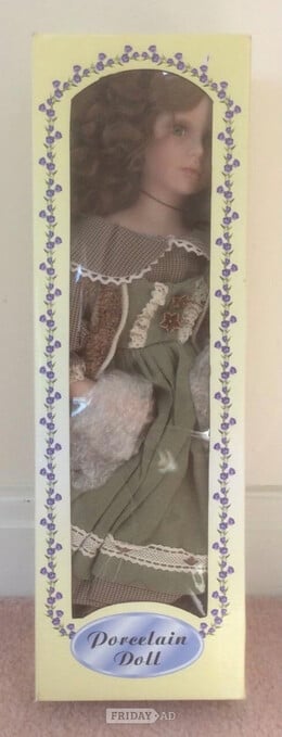2 porcelain dolls