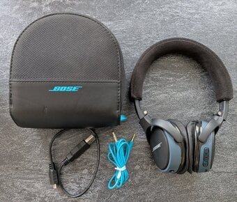Bose SoundLink On-Ear Wireless Bluetooth Headphones - Black/Blue