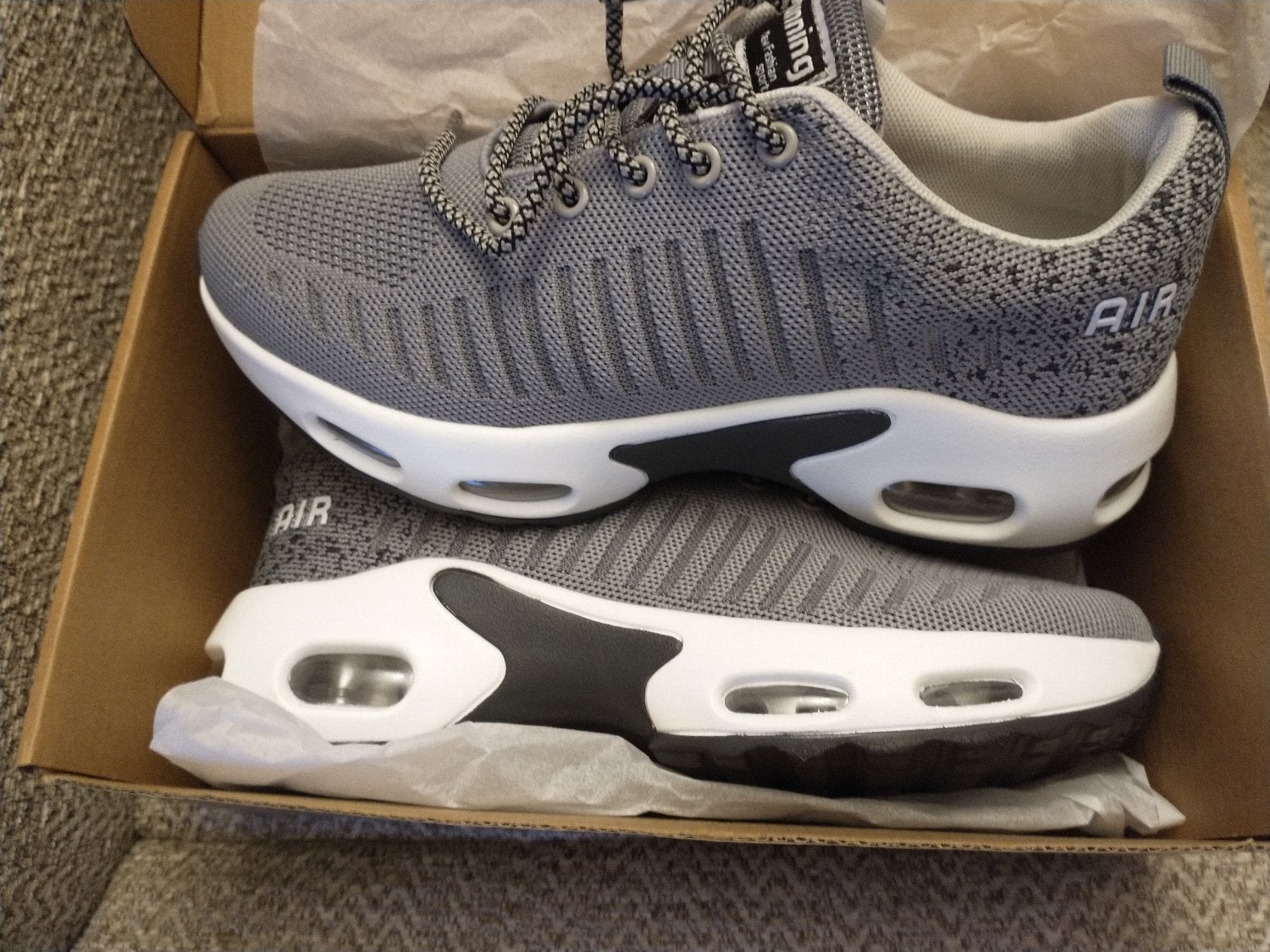 Classis womens air Running trainers.  - Clothing, Footwear & Accessories in North Walsham