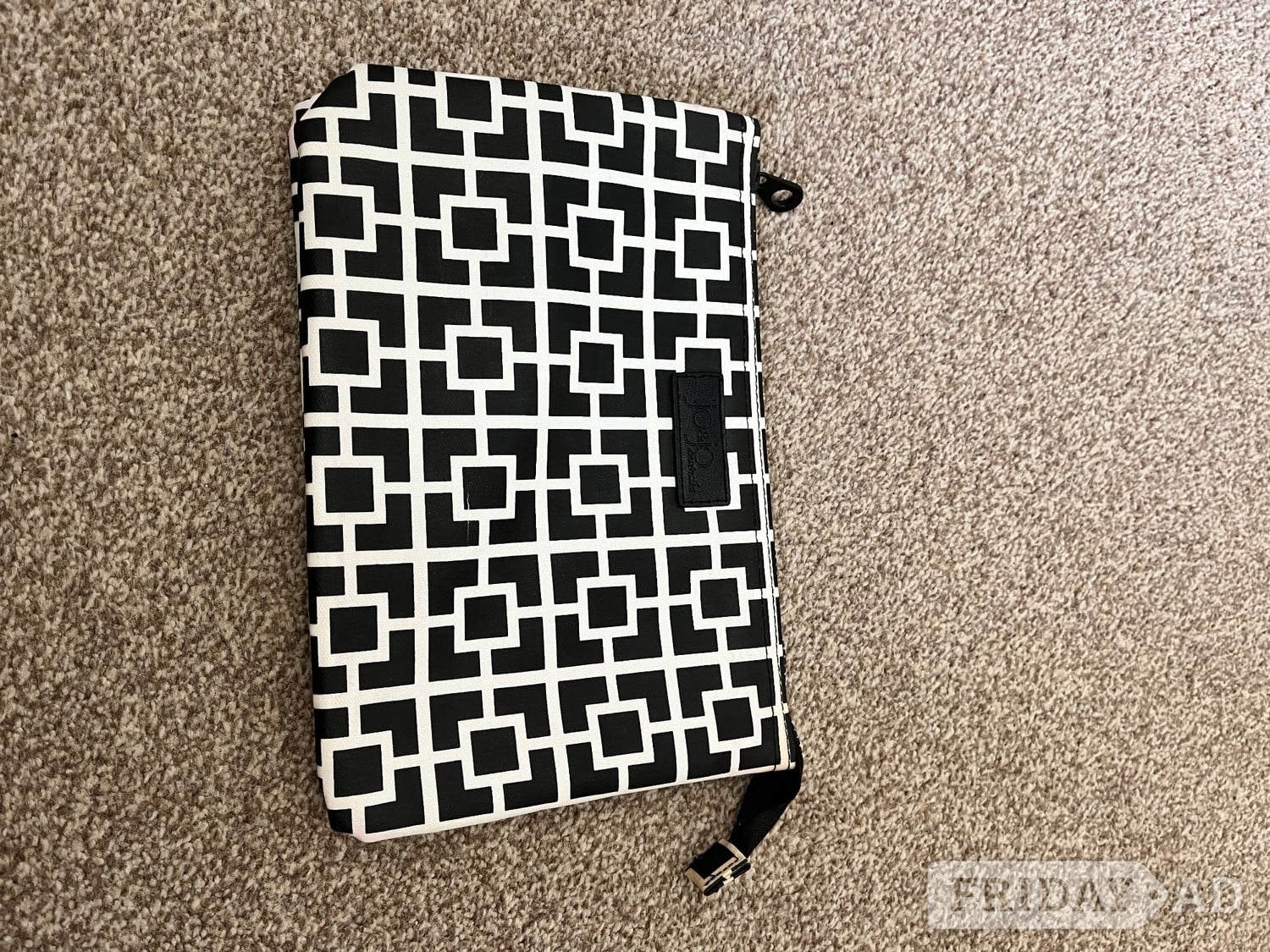 Ladies wash bag 