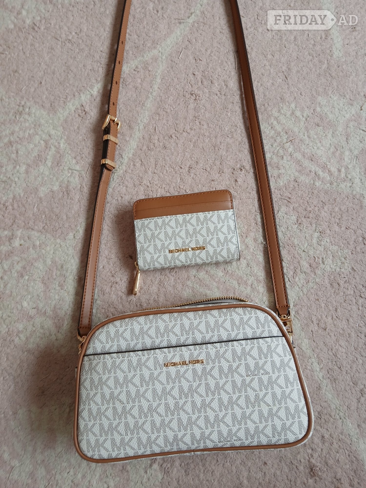 £380 no scammers branded bags purses & other items Tunbridge well - Clothing, Footwear & Accessories in Tunbridge Wells