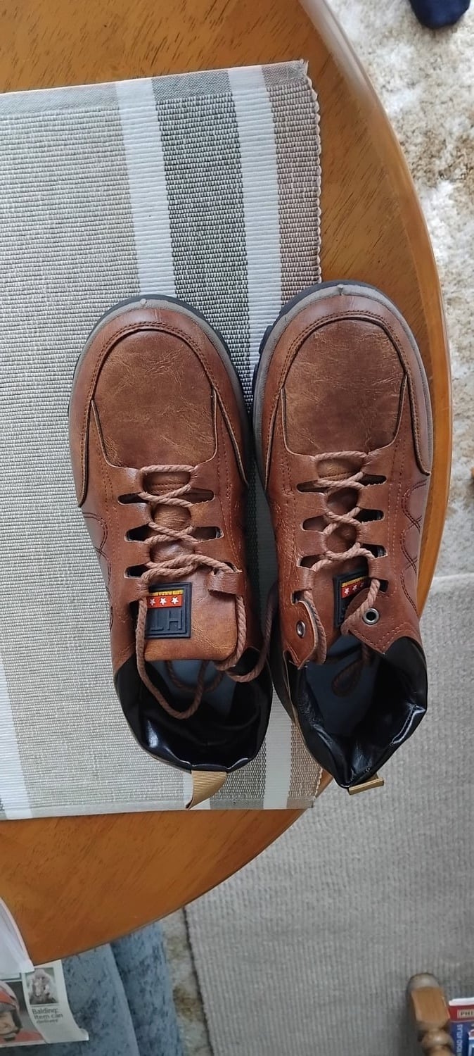 Size 45  (10 ) mens casual brown shoes, Brand New , Never Worn !! in Aldershot