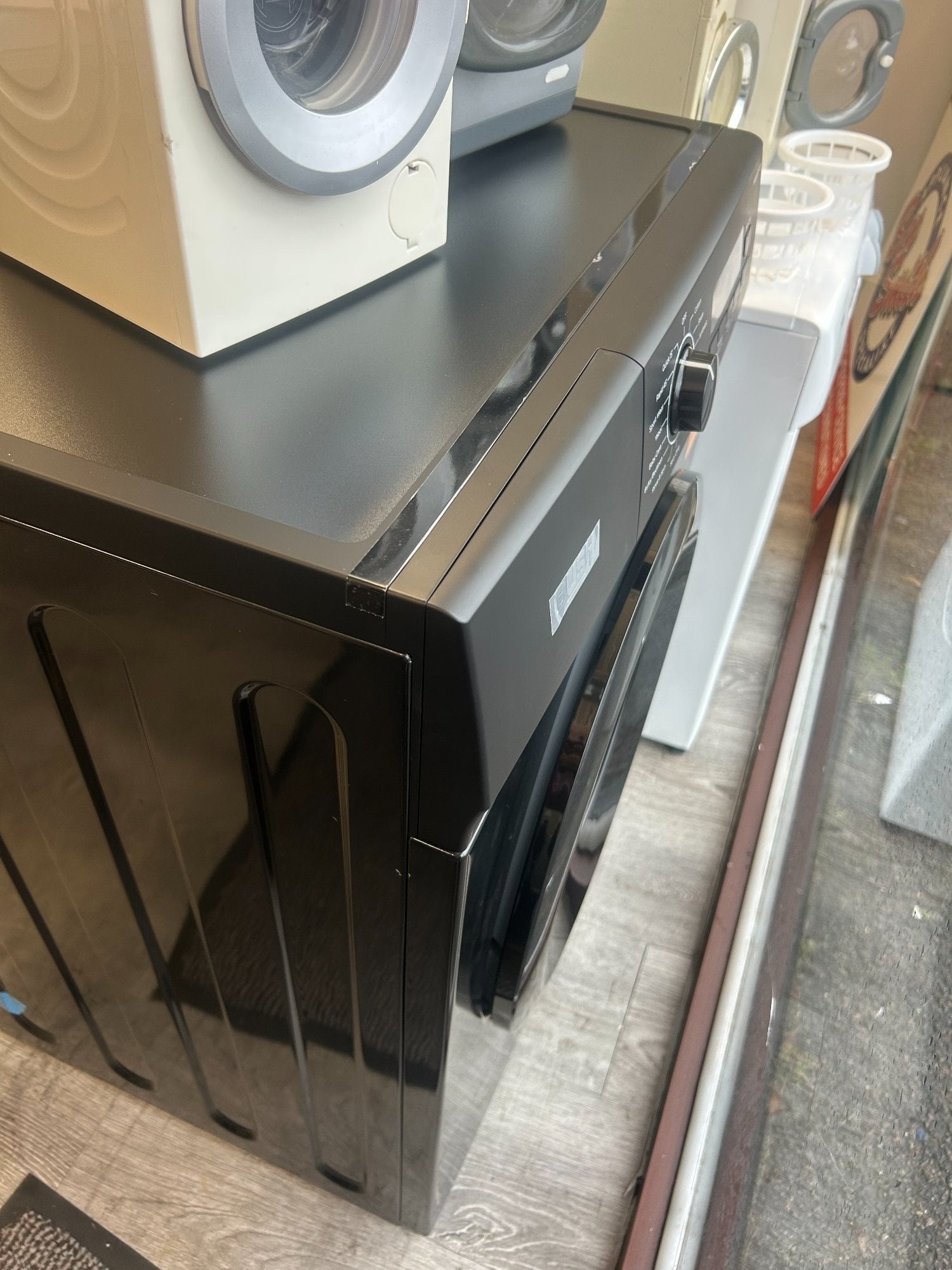 BRAND NEW BUSH 9KG WASHING MACHINE