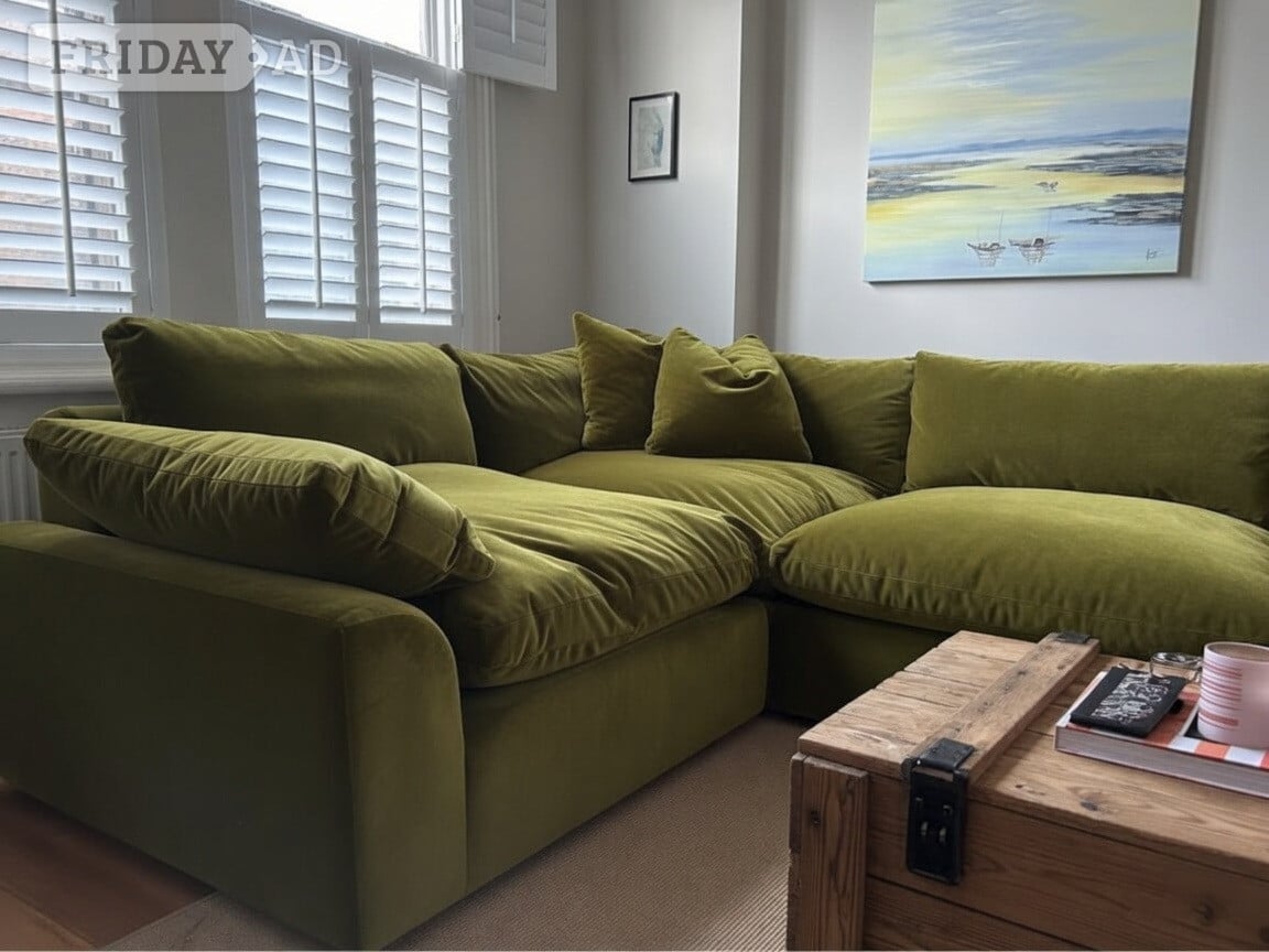 Loaf Cuddlemuffin 5-Seater Corner Sofa in Olive Green Velvet, Mod