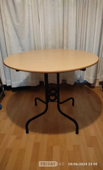 Round Dining Table
