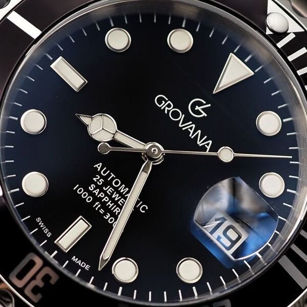 Grovana - Revue Thommen divers watch. - Clothing, Footwear & Accessories