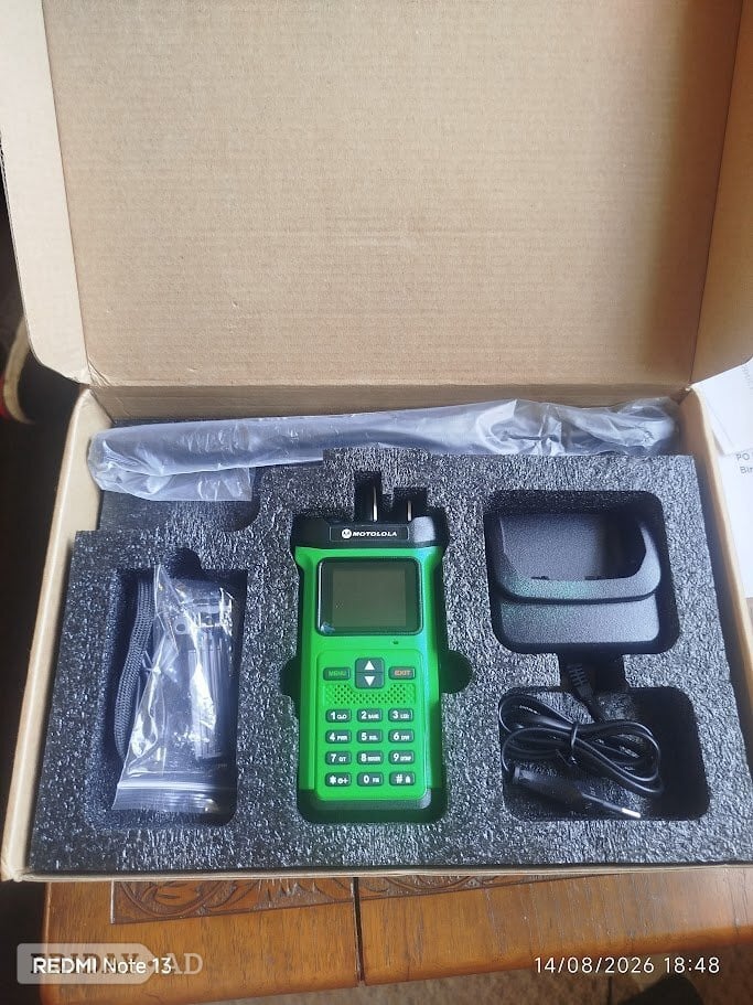 MOTOLOLA SQ8500, (GREEN) SQ-8500 20W High-Power VHF/UHF Dual B - Hobbies & Leisure