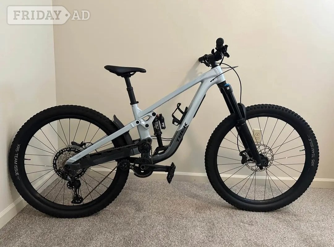 2023 Trek Fuel EX Full Suspension Mountain Bike  in London
