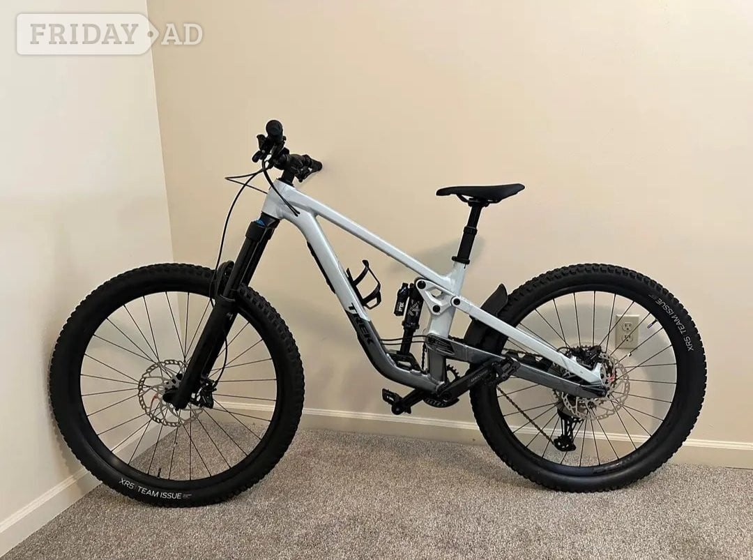 2023 Trek Fuel EX Full Suspension Mountain Bike 