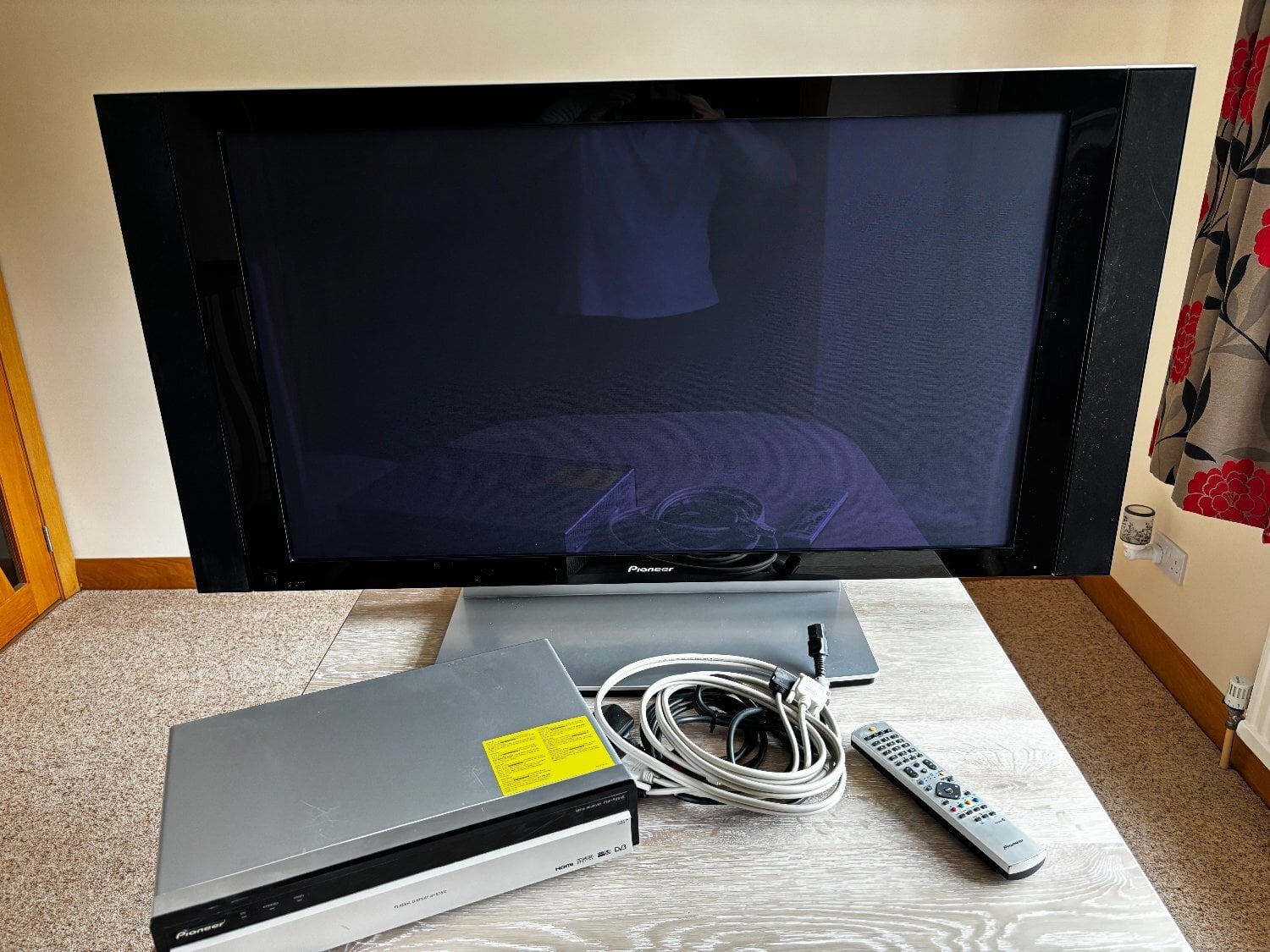 Pioneer PDP-436PE, 43-inch 720p HD plasma television in Worthing