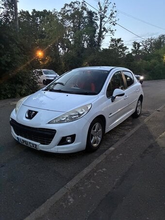 Peugeot 207 for sale