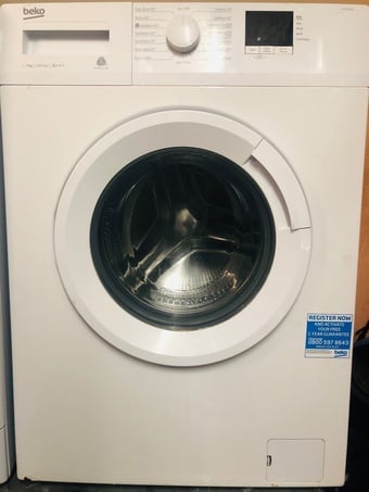 Beko 7kg load washing machine with 1200 spin speed Like new 🤩