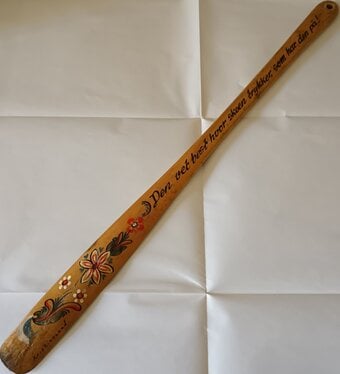 Vintage Decorative Shoehorn