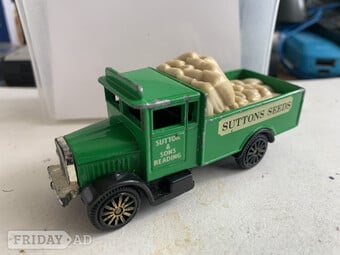 Morris Truck, Made in Great Britain. In good condition. Free postage