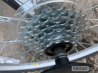 Rear wheel cycle wheel. 6 Gears